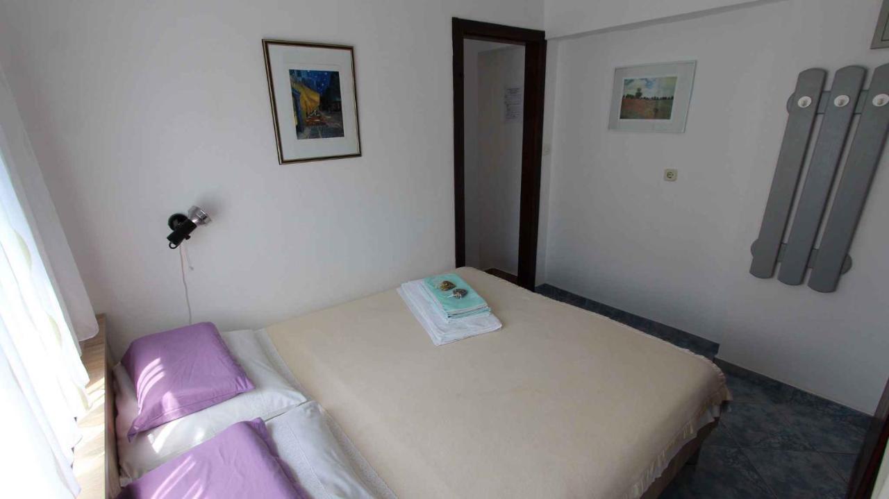 Studio In Vantacici/Insel Krk 14419 Bagian luar foto