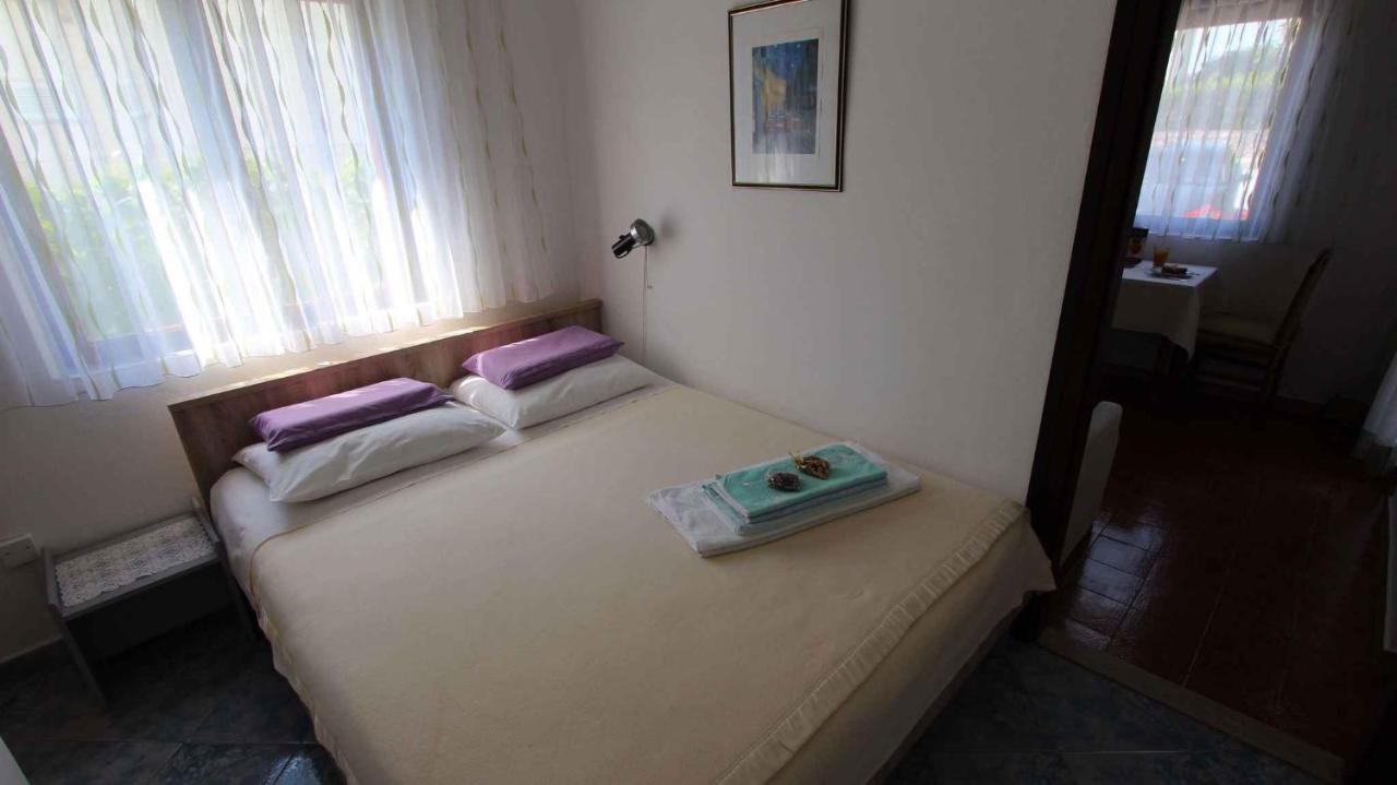 Studio In Vantacici/Insel Krk 14419 Bagian luar foto