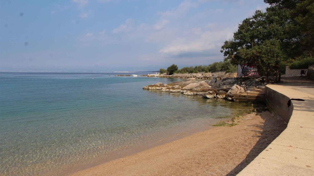 Studio In Vantacici/Insel Krk 14419 Bagian luar foto