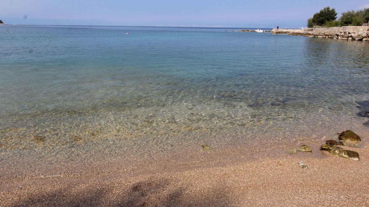 Studio In Vantacici/Insel Krk 14419 Bagian luar foto